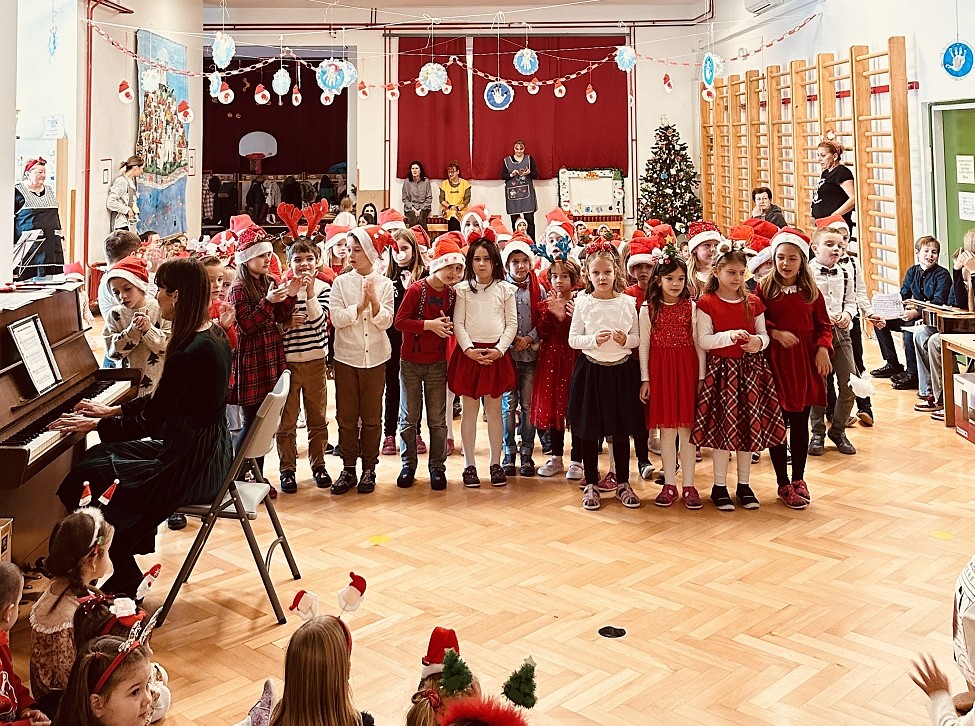 Koncert učenika Glazbene škole Ivana Lukačića u prigodi dolaska sv. Nikole u vrtiću Vidici